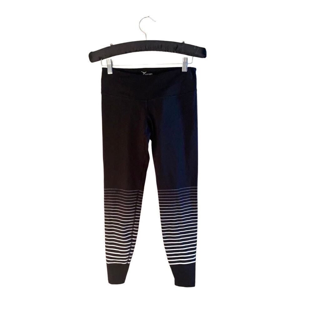 Old Navy Active Black & White stripes at calves/ankles Leggings Sz Small Petite